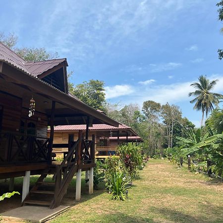 Koh Jum Home Stay Eksteriør billede