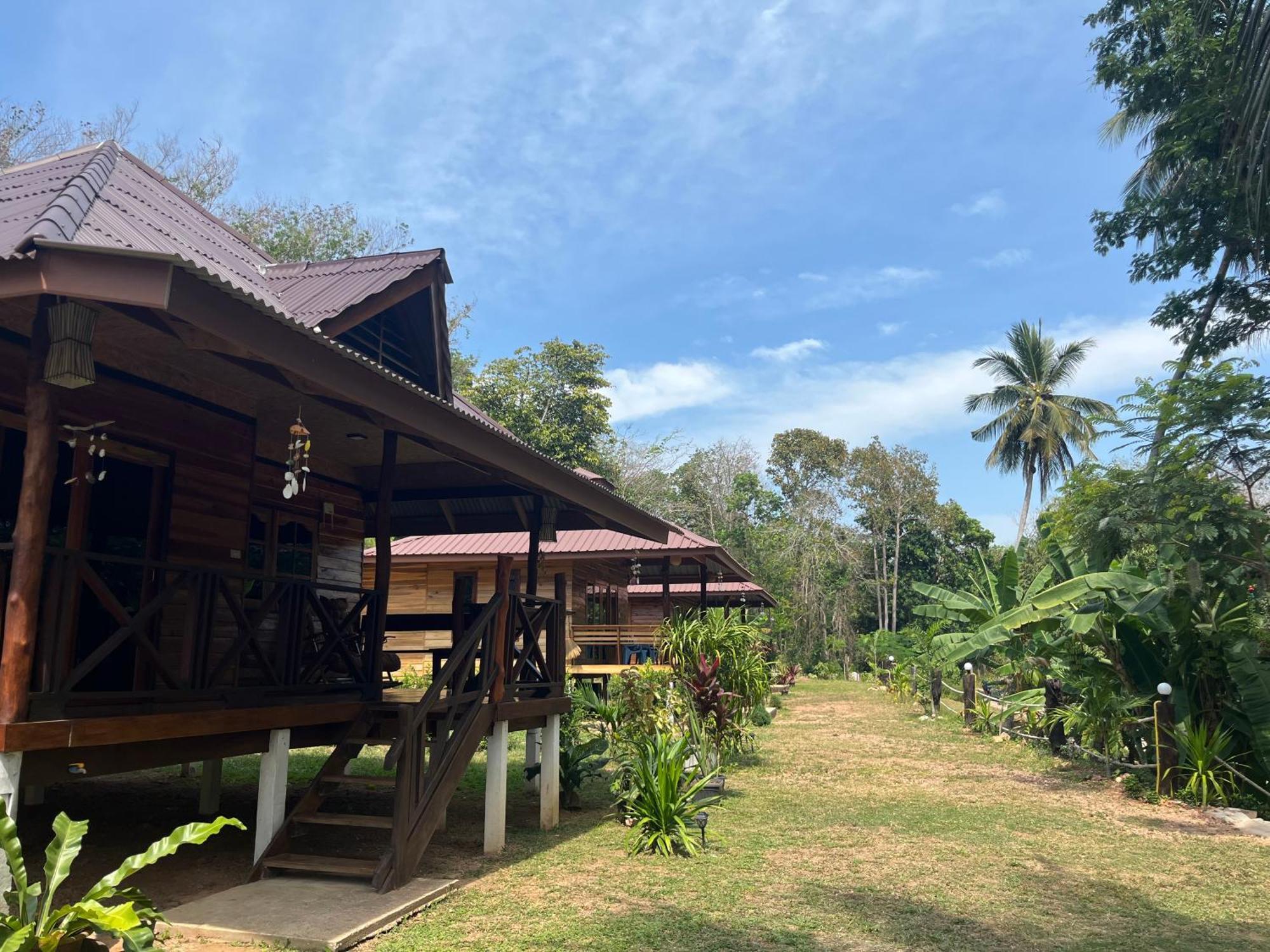 Koh Jum Home Stay Eksteriør billede